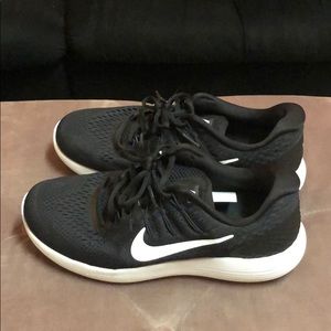 NIKE BLACK SHOES